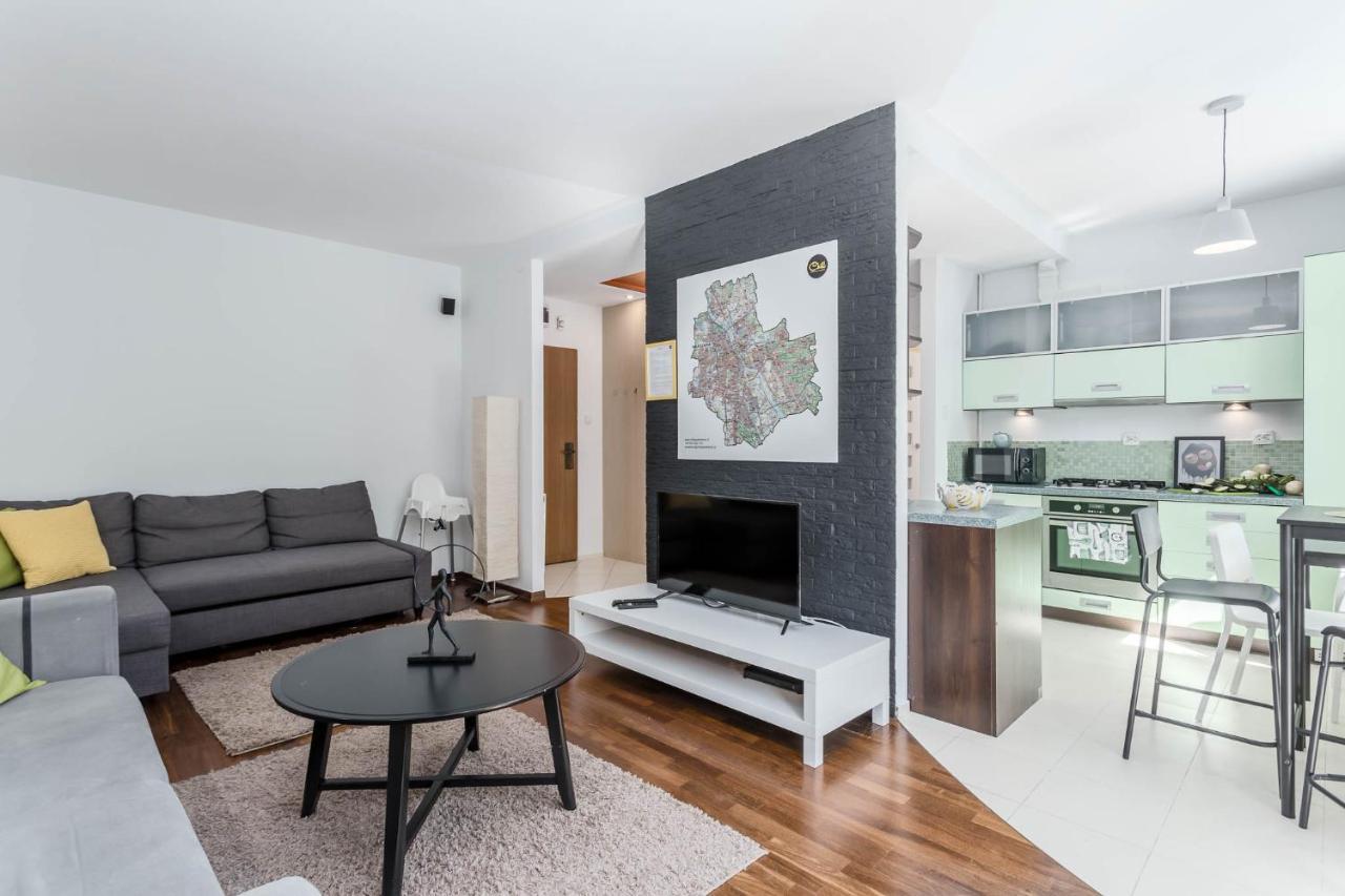 Chill Apartments Kabaty Family Warsaw Exterior photo