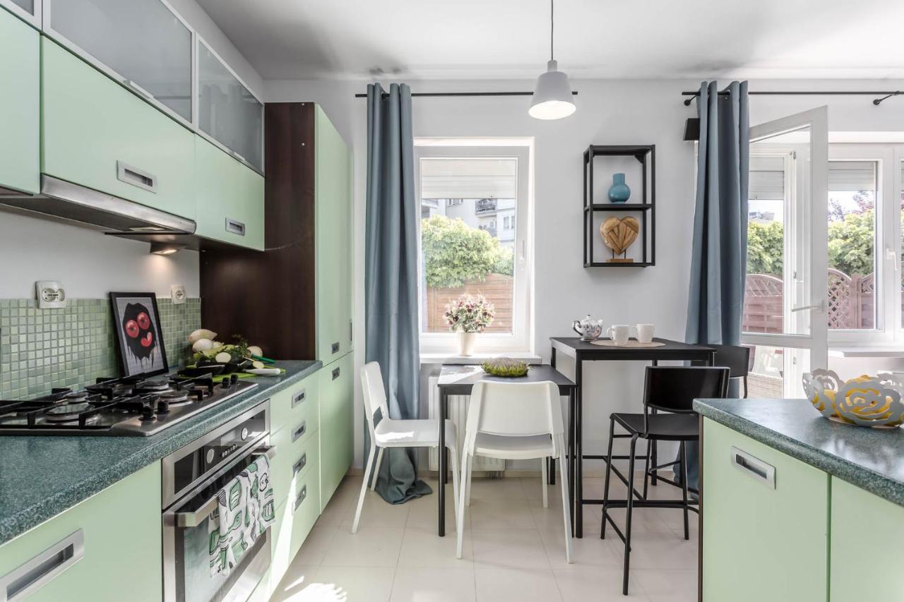 Chill Apartments Kabaty Family Warsaw Exterior photo